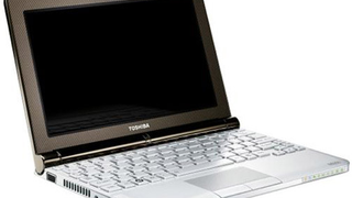 Toshiba Mini NB200 Netbook Includes Fat, 9-Cell Battery